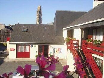 Hostellerie Des Enclos Guimiliau エクステリア 写真
